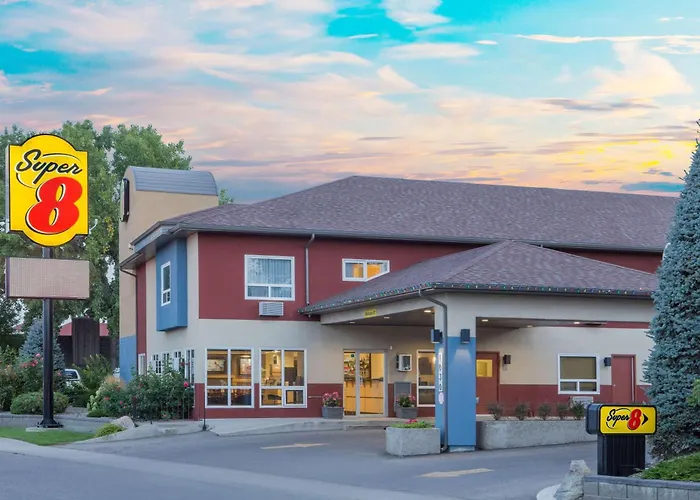 Super 8 By Wyndham Lethbridge